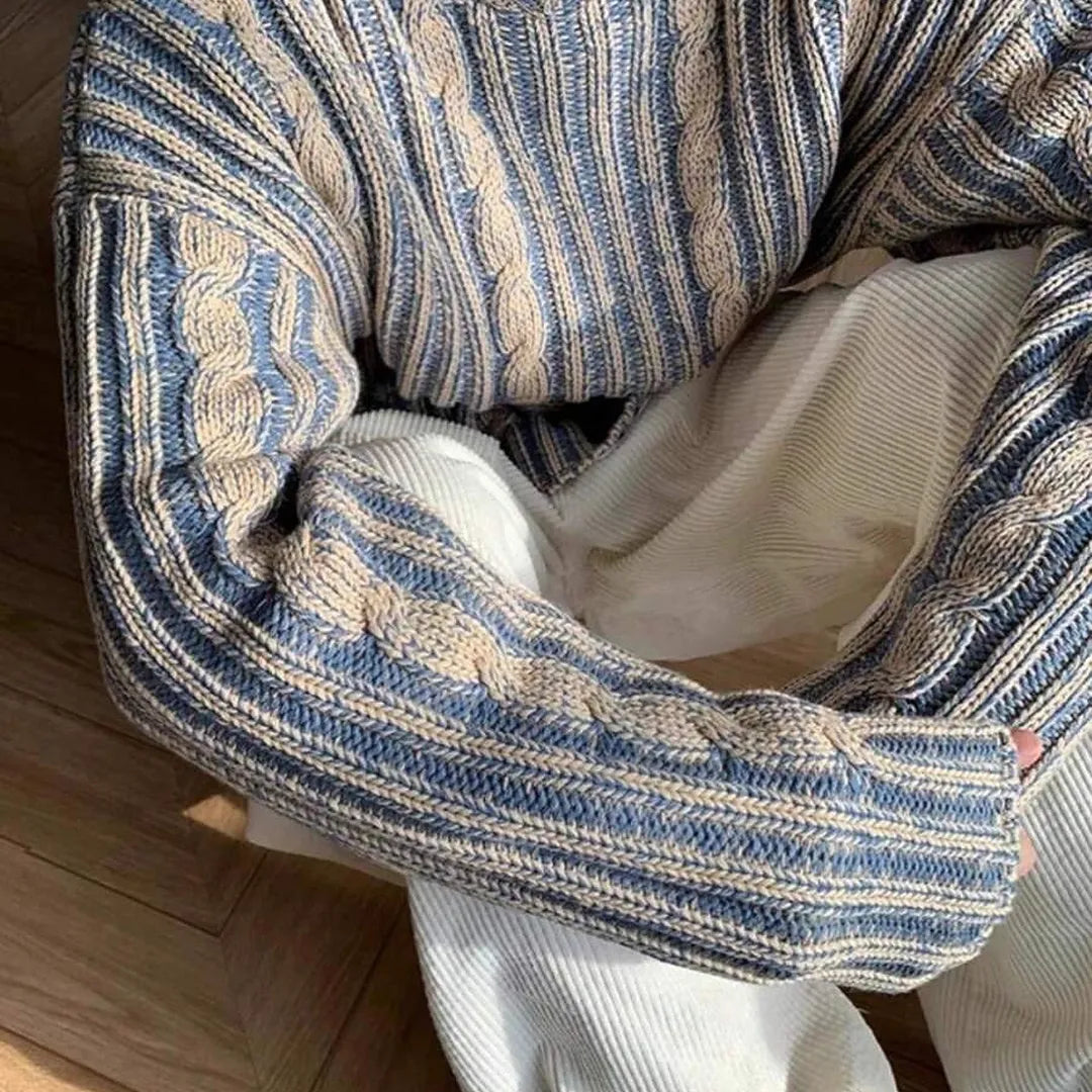 Men's Autumn/Winter Retro Fashion Twisted Cord Element Round Neck